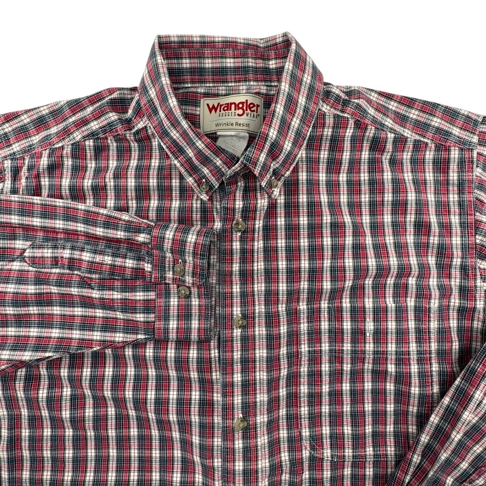 Wrangler Rugged‎ Wear Plaid Button Down Wrinkle Resist Shirt